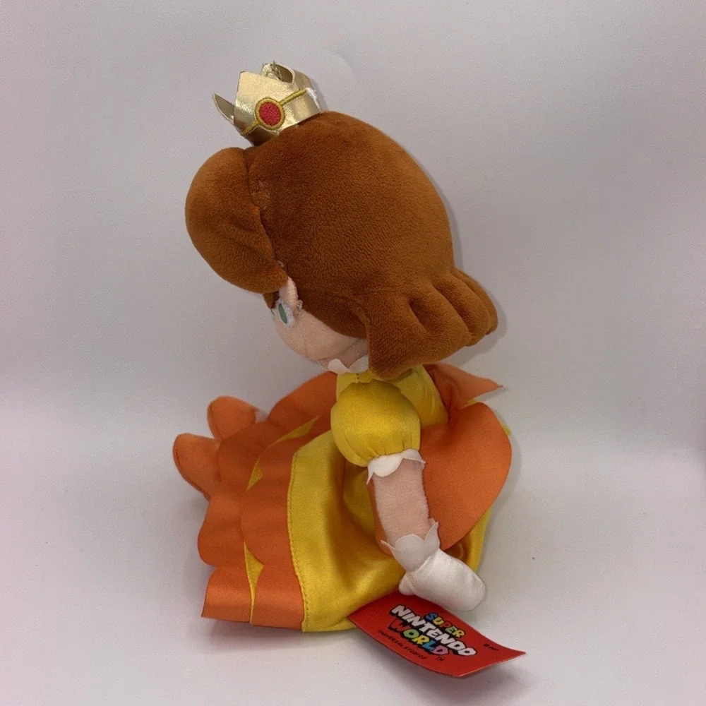 Universal Studios Super Nintendo World Princess Daisy 11